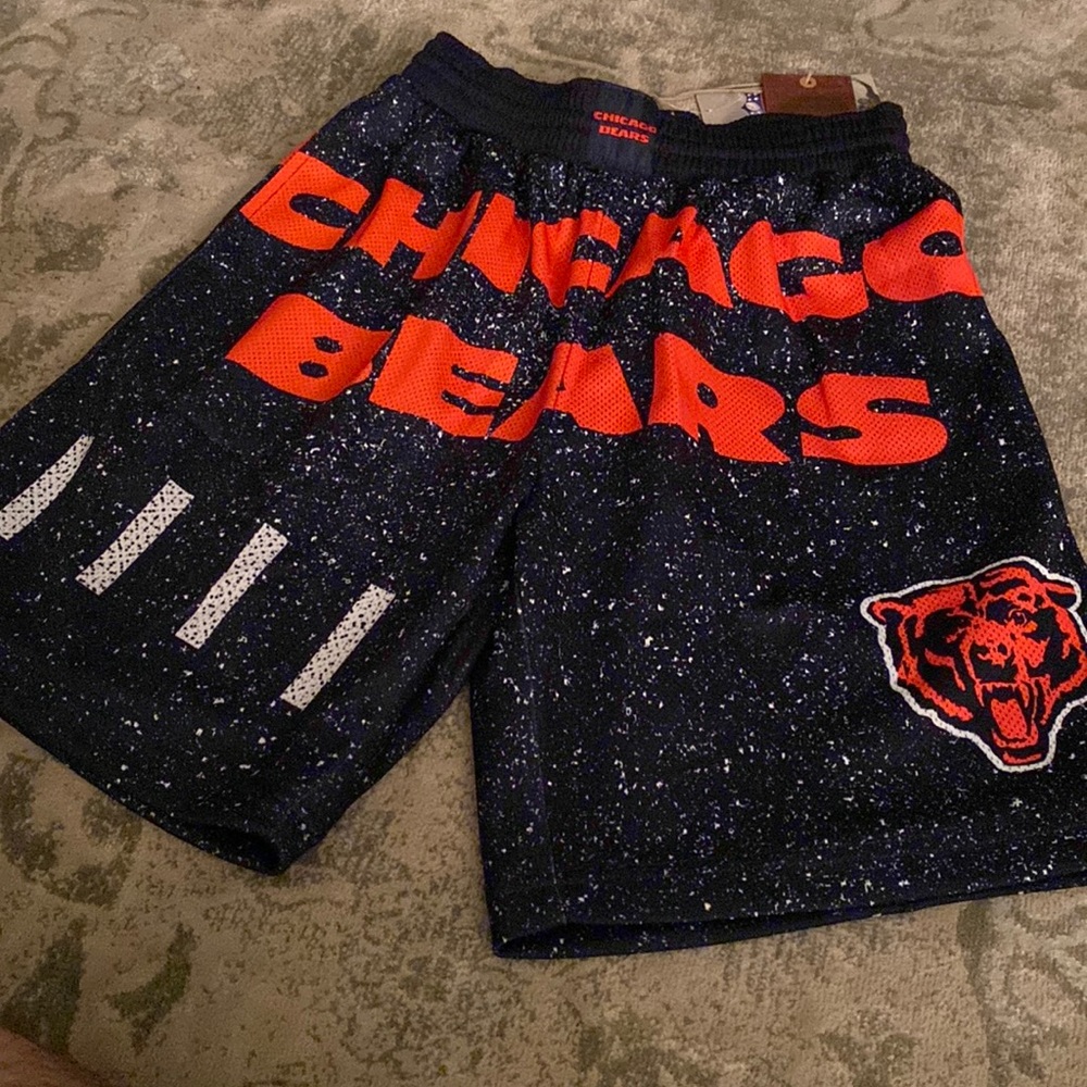 Men’s Mitchell & Ness NFL Throwbacks Chicago Bears Shorts Small S